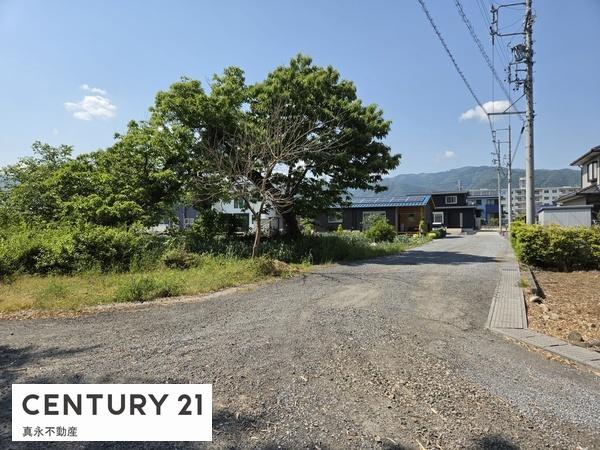 不破郡垂井町府中の土地