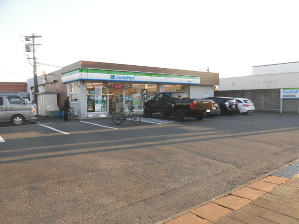 大垣市禾森町３丁目の土地(ファミリーマート大垣安井町店)