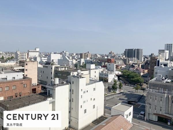 プレサンスロジェ大垣駅前