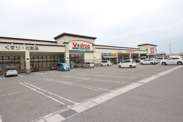 大垣市牧野町３丁目の土地(バロー赤坂店)