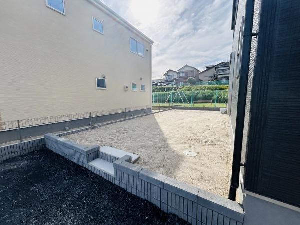 リーブルガーデン　ひたちなか市殿山町第1　1号棟
