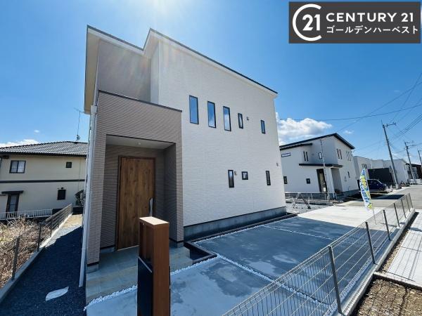 いろどりアイタウン笠間市平町23-P1　8号棟