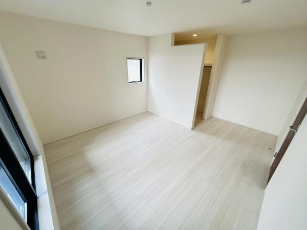 リーブルガーデン　ひたちなか市市毛第7　1号棟