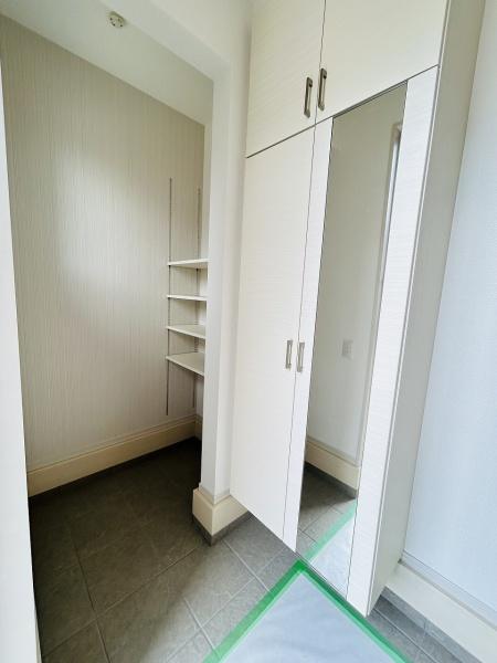 ケイアイエルデ 水戸市見川21期 2号棟(玄関)