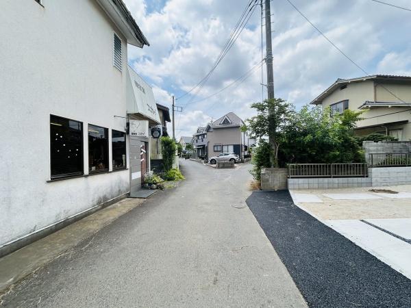 ケイアイエルデ 水戸市見川21期 2号棟(前面道路含む現地写真)