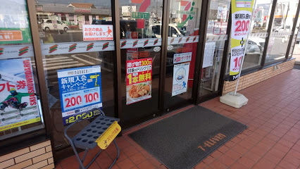リーブルガーデン 常陸大宮市石沢第2 2号棟(セブンイレブン常陸大宮石沢店)