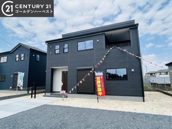 リーブルガーデン　常陸大宮市石沢第2　2号棟