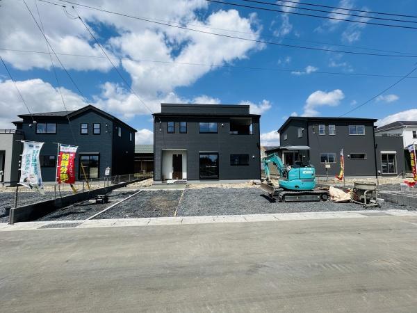 リーブルガーデン　常陸大宮市石沢第2　2号棟
