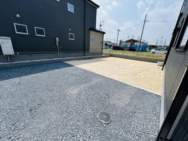 リーブルガーデン　笠間市旭町第12　2号棟