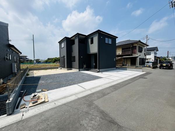 リーブルガーデン　笠間市旭町第12　4号棟