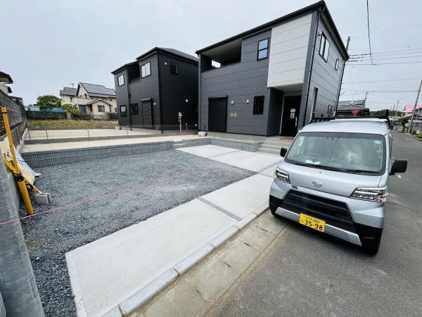 リーブルガーデン　ひたちなか市平磯遠原町第11　2号棟