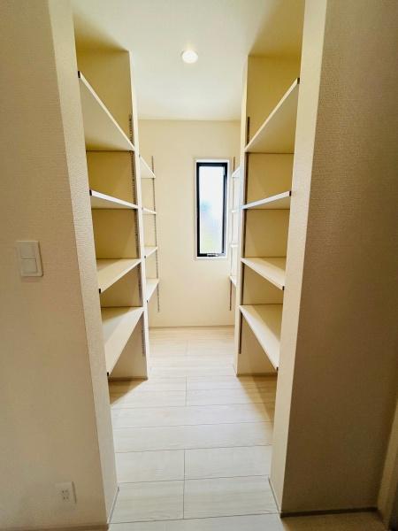 リーブルガーデン ひたちなか市東石川第13 1号棟(収納)