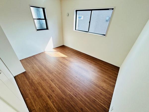 リーブルガーデン　ひたちなか市東石川第13　5号棟