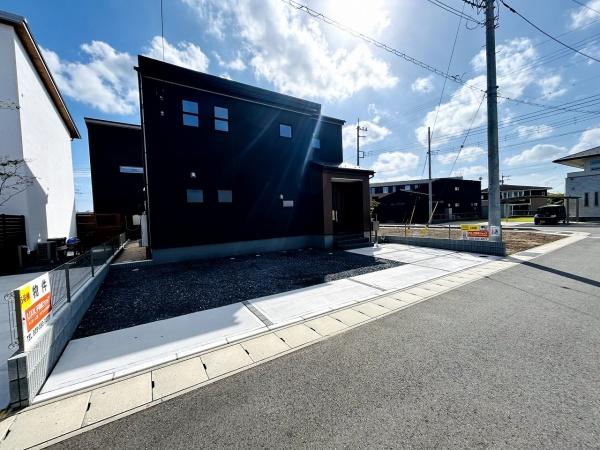 リーブルガーデン　ひたちなか市東石川第13　5号棟