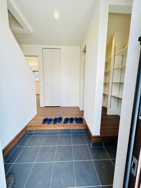 リーブルガーデン　ひたちなか市東石川第13　5号棟