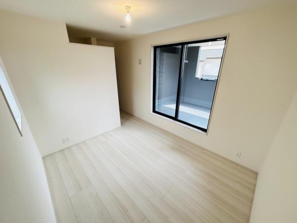 リーブルガーデン　那珂市菅谷第35　全1棟