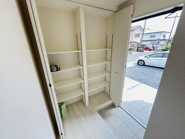 リーブルガーデン　那珂市菅谷第35　全1棟