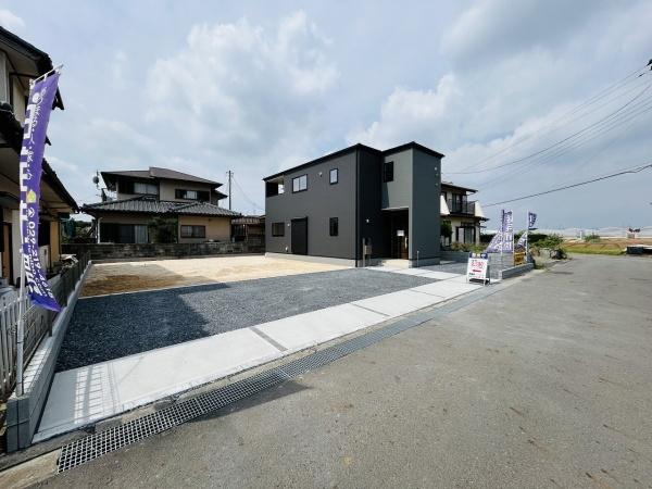 リーブルガーデン　那珂市菅谷第35　全1棟