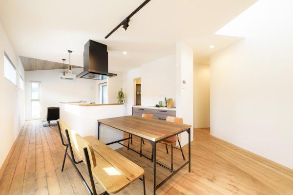 J-Home　日立市東多賀町3丁目　3SLDK