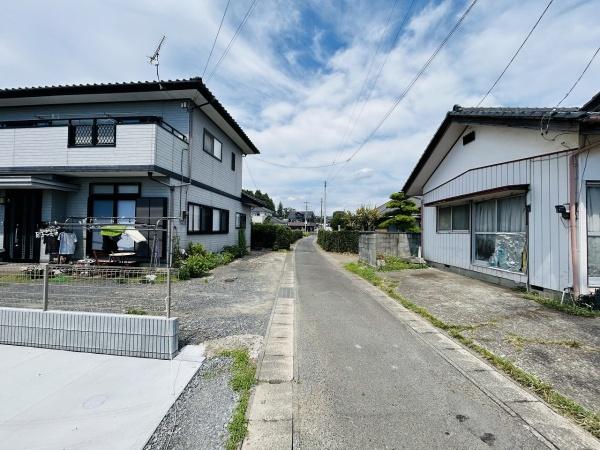 リーブルガーデン 常陸太田市馬場町3期 1号棟(前面道路含む現地写真)