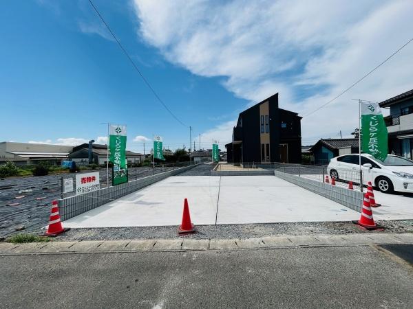 リーブルガーデン 常陸太田市馬場町3期 2号棟(駐車場)