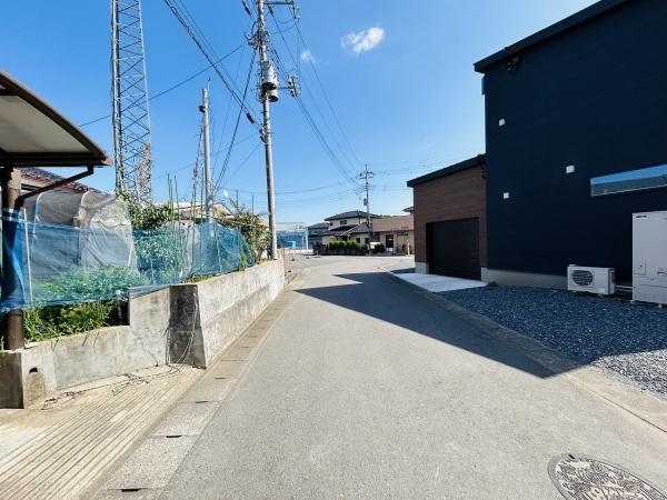 Cradlegarden笠間市鯉淵第7 1号棟(前面道路含む現地写真)