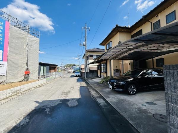 Cradlegarden笠間市鯉淵第7 2号棟(前面道路含む現地写真)