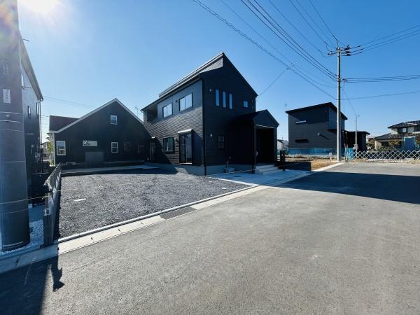 リーブルガーデン ひたちなか市足崎19期 1号棟(駐車場)