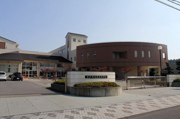 ケイアイリガーレ　水戸市東台1期　2号棟(水戸市立第三中学校)