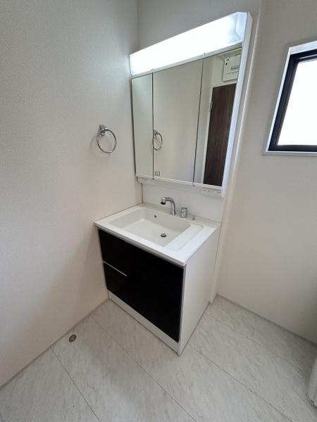 リーブルガーデン　ひたちなか市稲田10期　1号棟