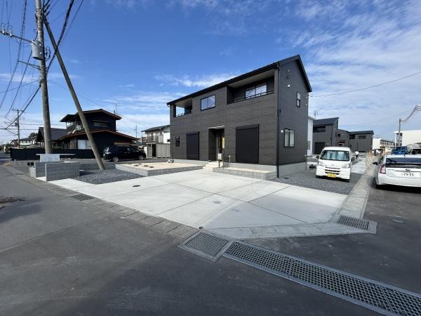 リーブルガーデン　ひたちなか市稲田10期　1号棟