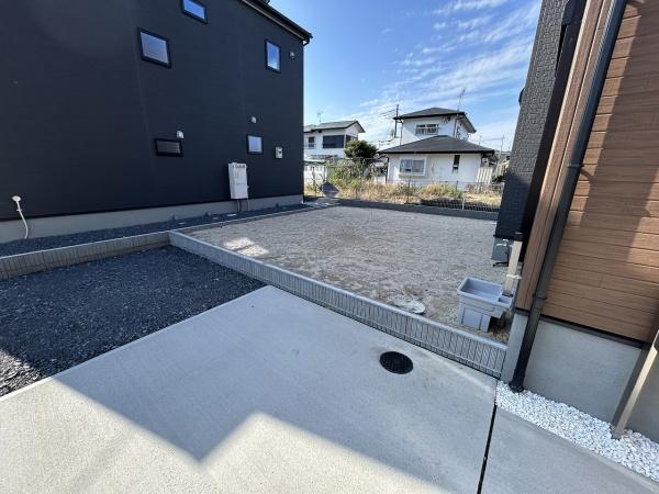 リーブルガーデン　ひたちなか市稲田10期　4号棟