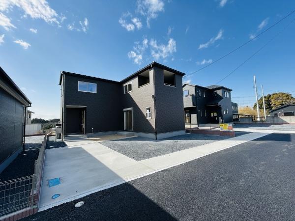 リーブルガーデン　ひたちなか市田宮原1期　2号棟