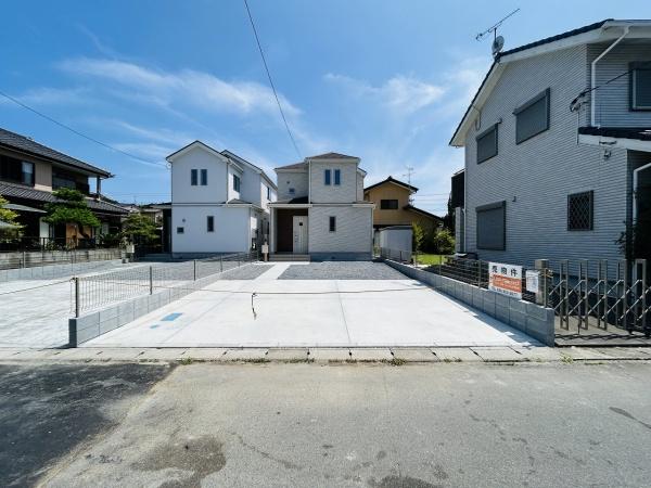 ハートフルタウン　ひたちなか市相金町33番　A号棟