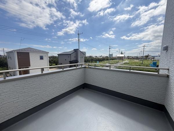 リーブルガーデン　笠間市旭町第13　2号棟