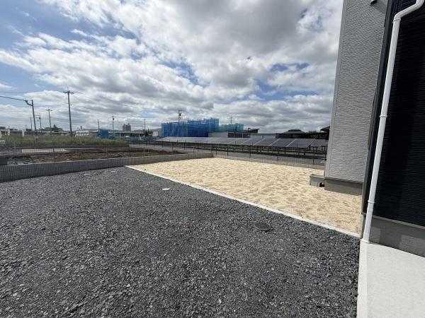 リーブルガーデン　笠間市旭町第13　2号棟