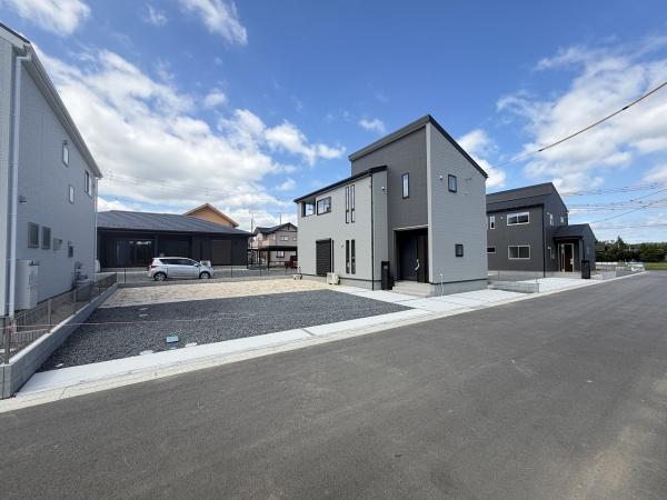 リーブルガーデン　笠間市旭町第13　3号棟