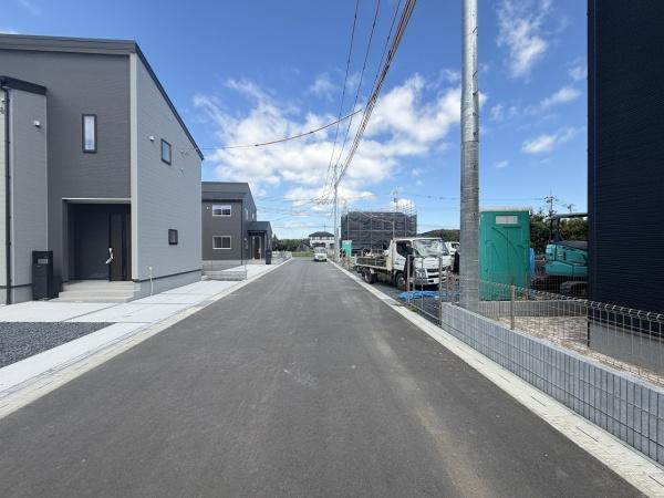 リーブルガーデン　笠間市旭町第13　3号棟