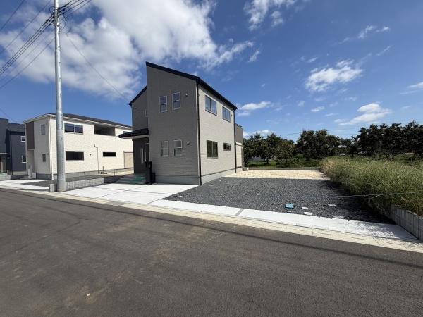 リーブルガーデン　笠間市旭町第13　6号棟