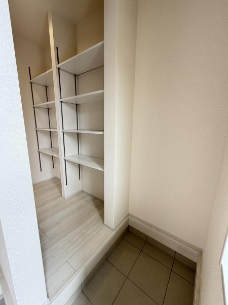 リーブルガーデン　那珂市菅谷18期　全1棟