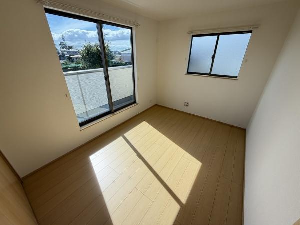 ハートフルタウン　ひたちなか市三反田3485番　A号棟
