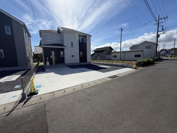 ハートフルタウン　ひたちなか市三反田3485番　A号棟