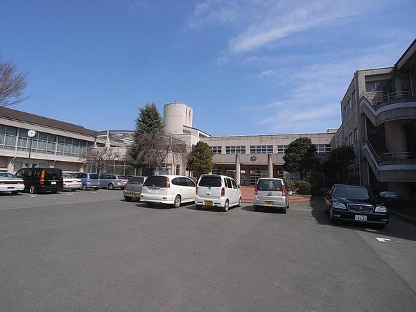 ハートフルタウン　千波町420番　A号棟(水戸市立千波中学校)