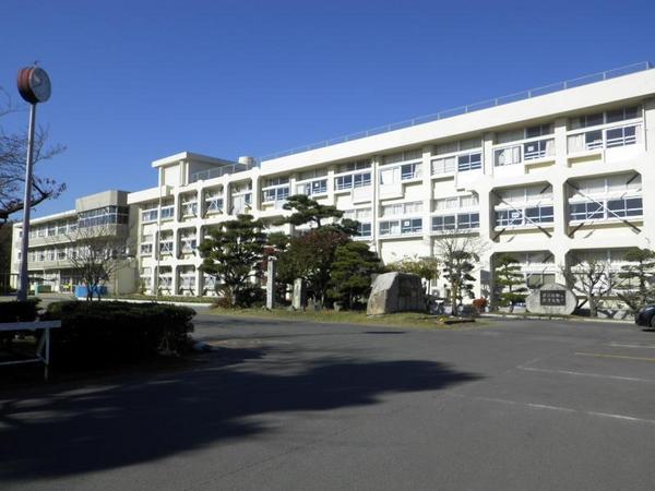 リーブルガーデン　ひたちなか足崎21期　3号棟(ひたちなか市立前渡小学校)