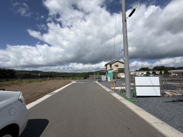 リーブルガーデン　常陸大宮市石沢第3　2号棟