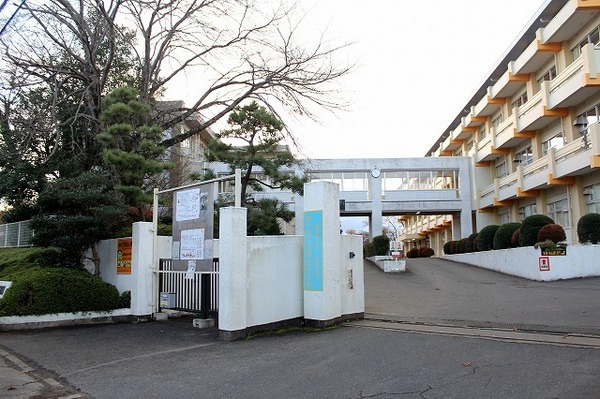ハートフルタウン　双葉台2丁目33番　B号棟(水戸市立双葉台中学校)
