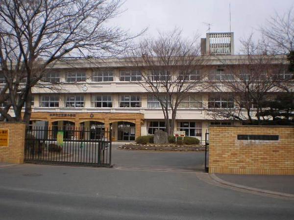 ブルーミングガーデン　水戸市笠原町2期　1号棟(水戸市立笠原小学校)