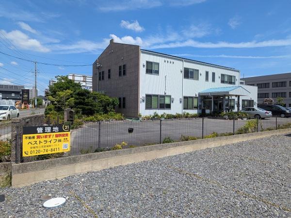 更生病院が目の前　歩１分　医院クリニック・介護福祉施設最適