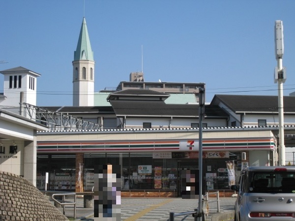 グランドメゾン大和郡山(セブンイレブン大和郡山高田町店)
