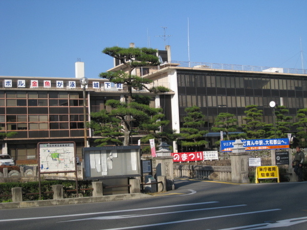 プレステ十二番館(大和郡山市役所)
